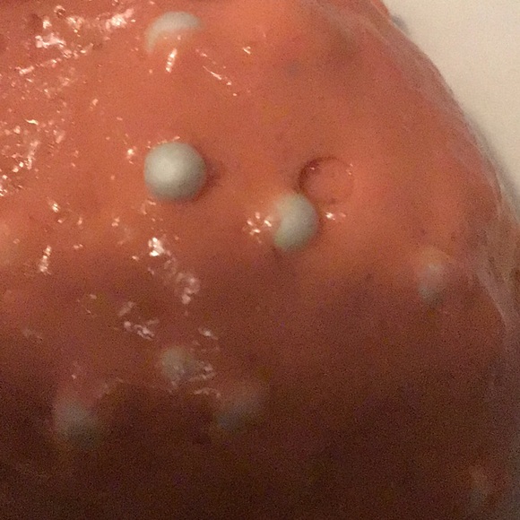 Glossy slime - Picture 3 of 3